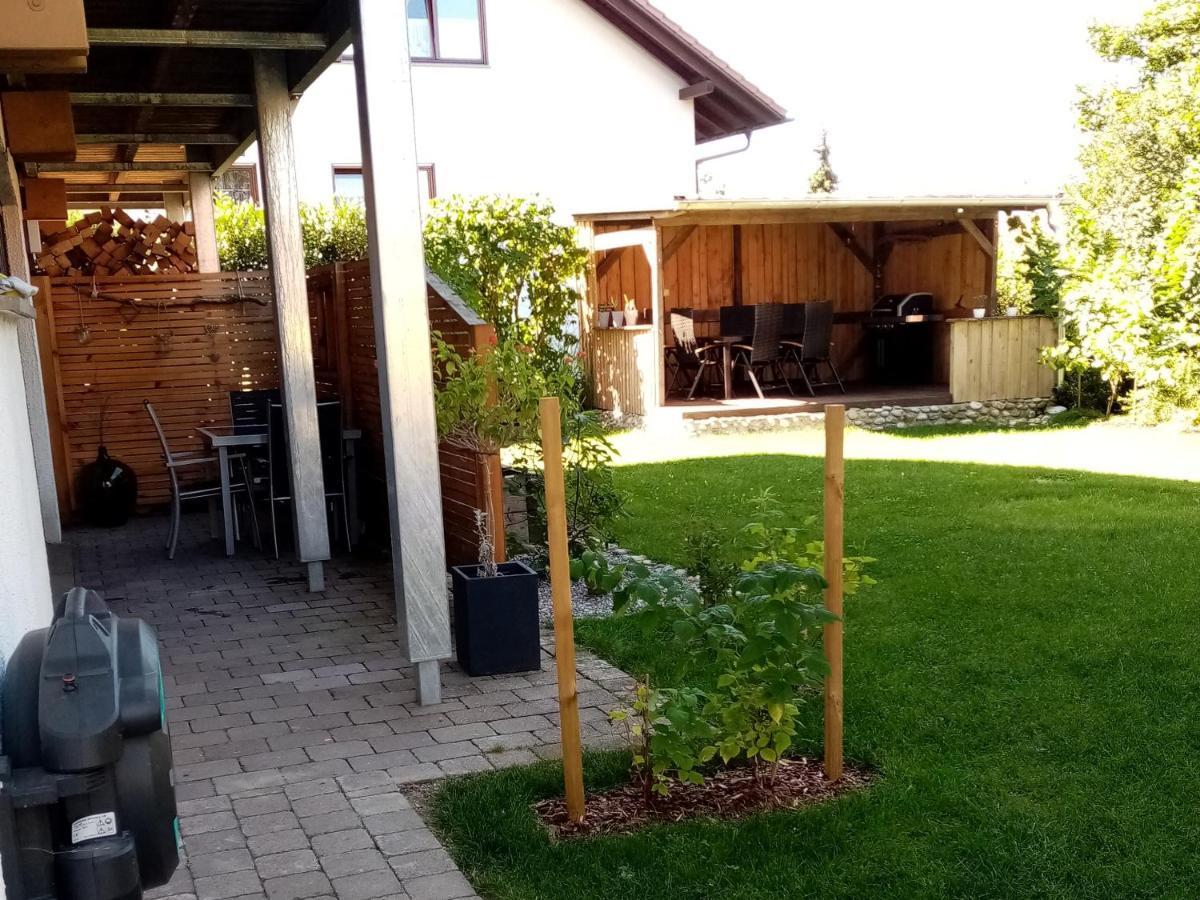 Schoene Einzimmer Wohnung Zwischen Bodensee Und Allgaeu Neukirch  Esterno foto