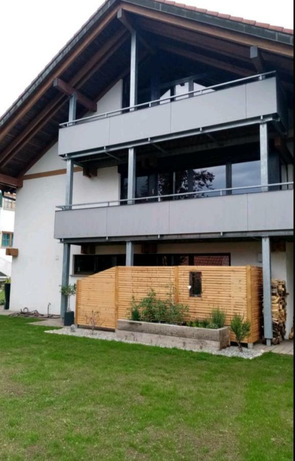 Schoene Einzimmer Wohnung Zwischen Bodensee Und Allgaeu Neukirch  Esterno foto